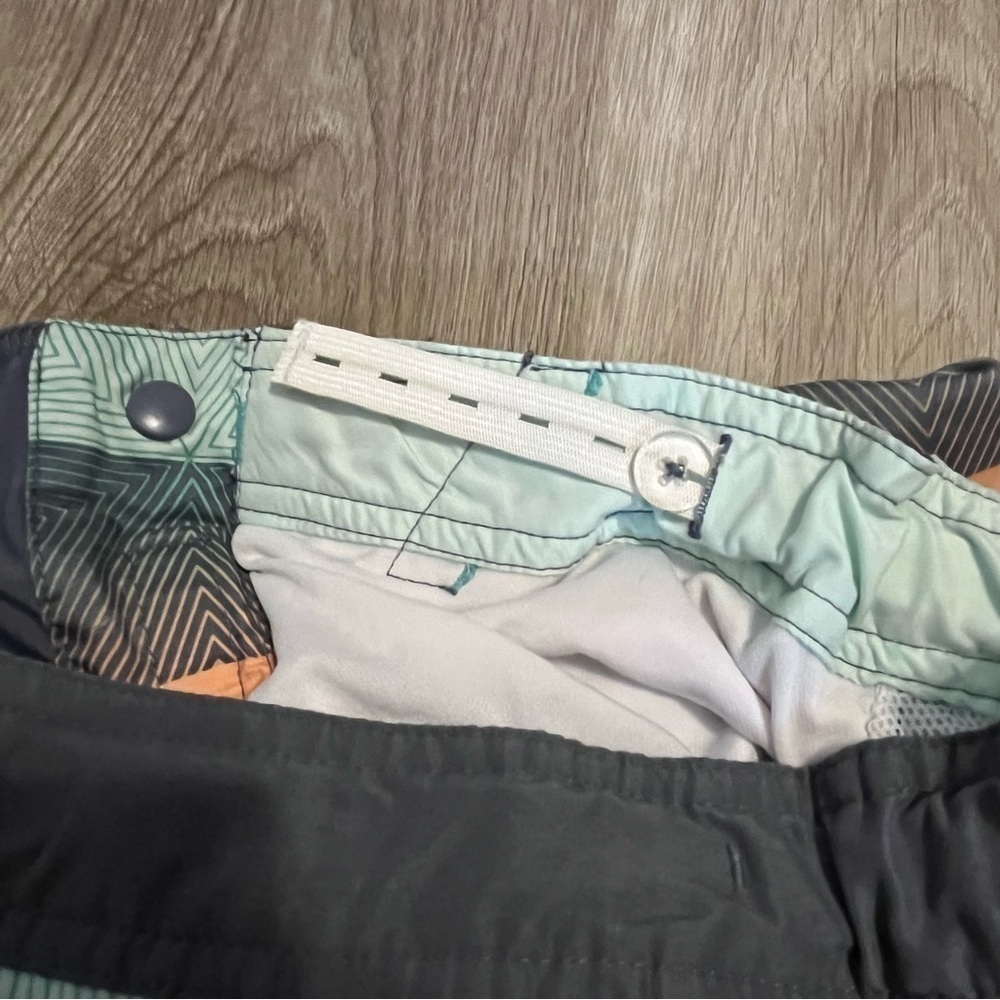 Art Class Striped Board Shorts Swimsuit - Picture 7 of 8